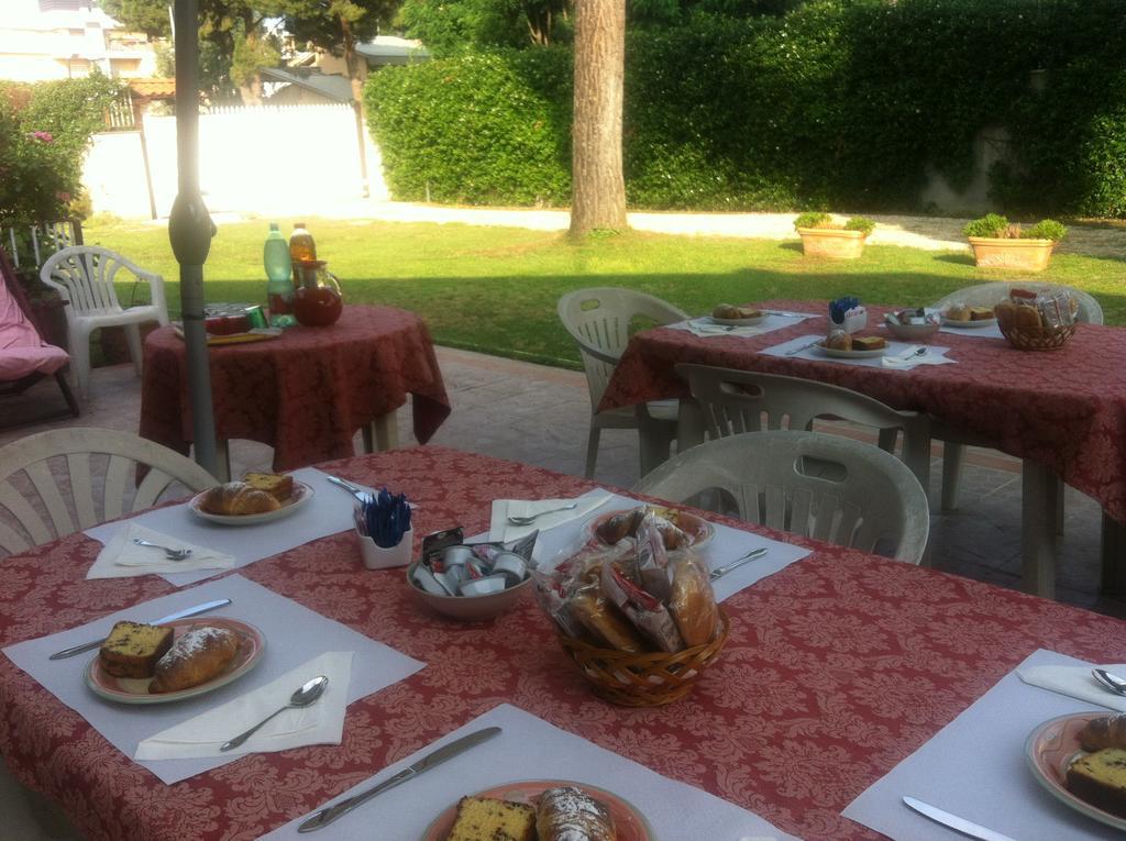 Bed and Breakfast La Casa Della Musica à Ciampino Extérieur photo