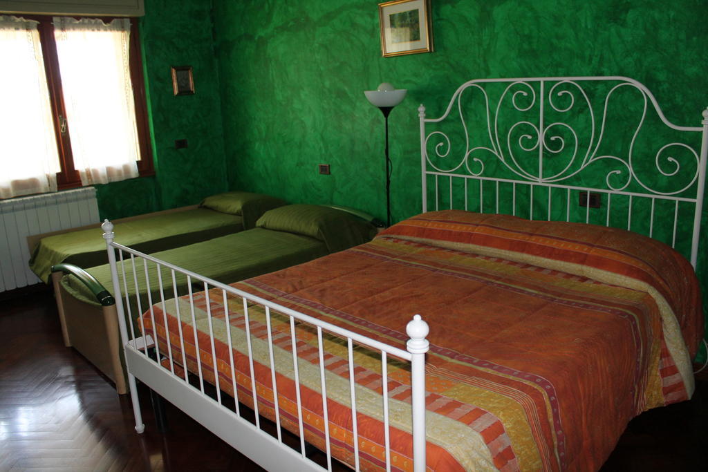 Bed and Breakfast La Casa Della Musica à Ciampino Chambre photo